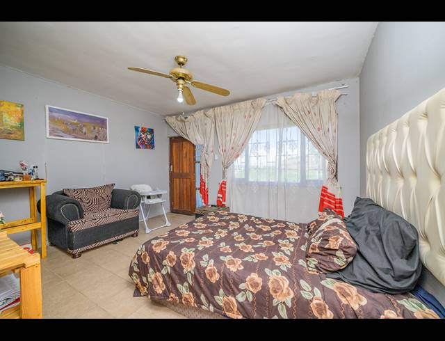 4 BEDROOM HOUSE FOR SALE IN RESERVOIR HILLS